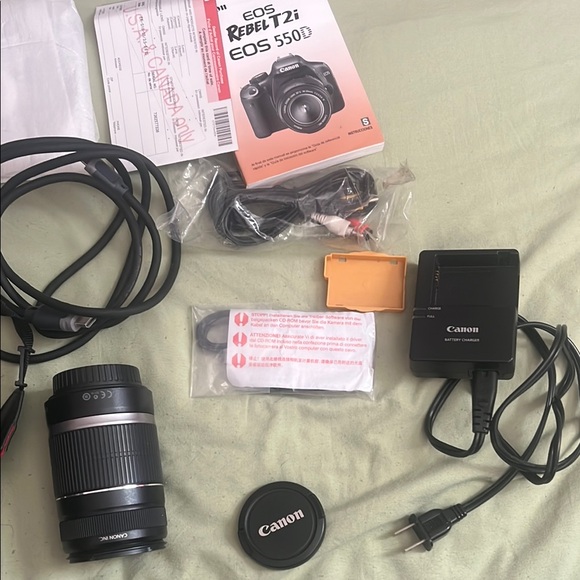 Canon Other - Cannon EOS REBEL T2i